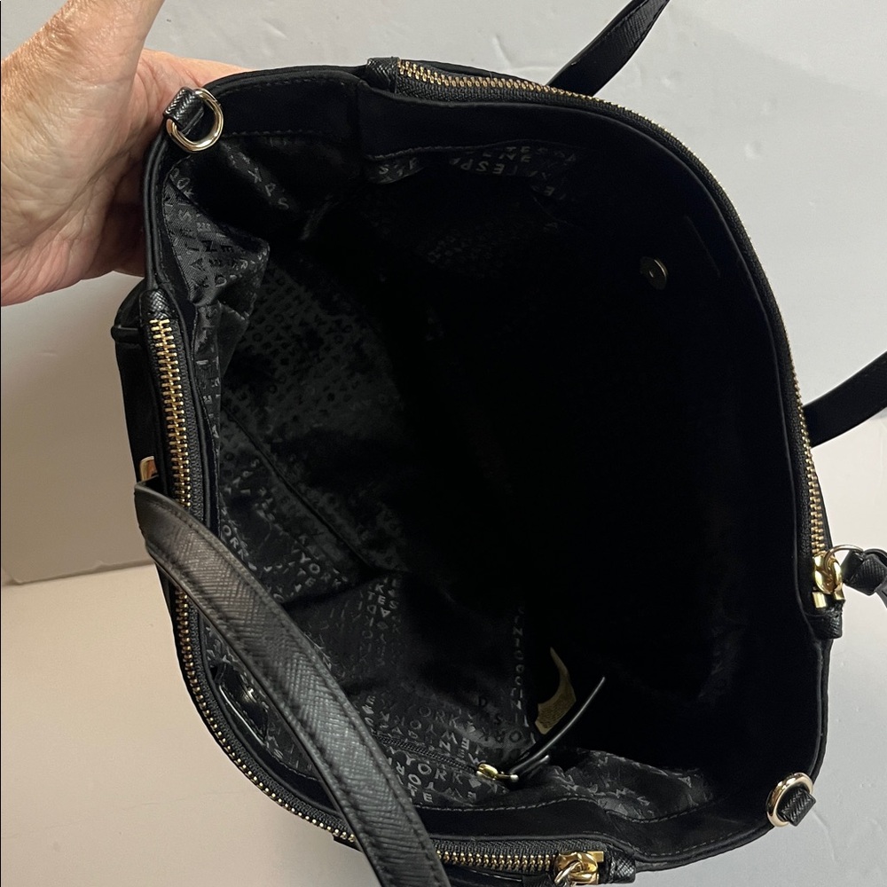 KATE SPADE NEW YORK 
Wilson Road Alyse black nylon satchel - Picture 6 of 8